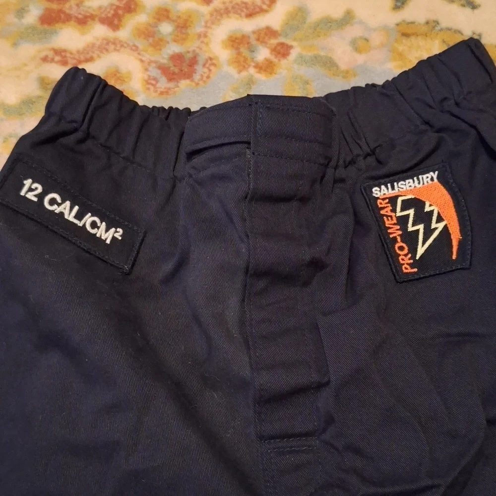 Salisbury 12CAL/CM Arc Suit, Pants/hood Shirt Size XL